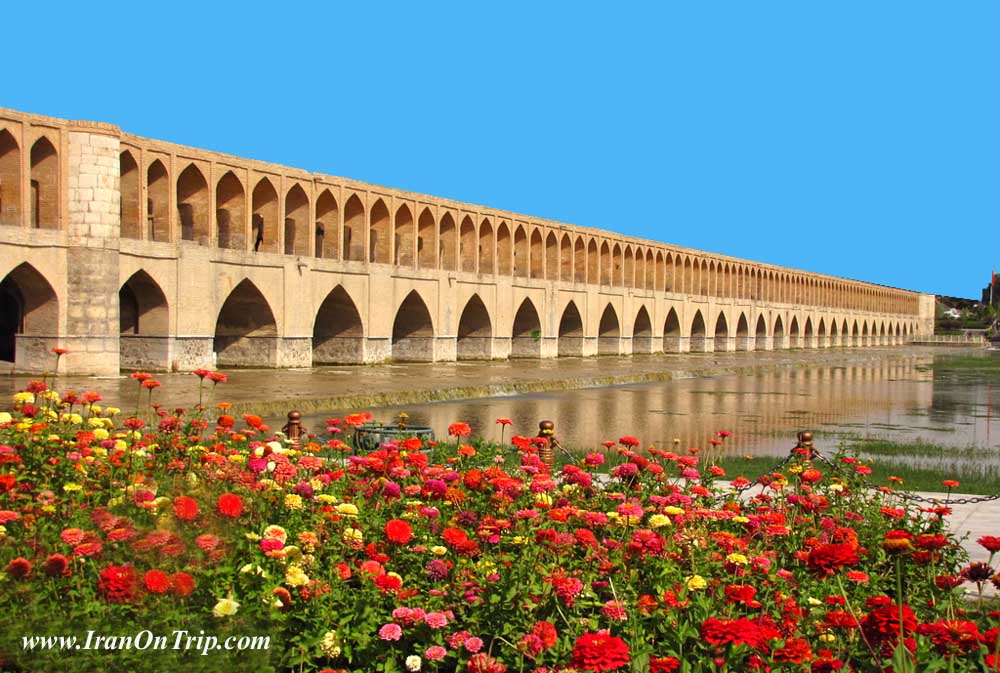Siosepol bridge - 33 Pol - Allah Verdi Khan Bridge - Historical Bridgs of Iran