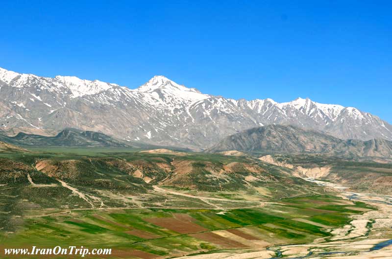 zard Kooh Mountain - Mountains of Iran