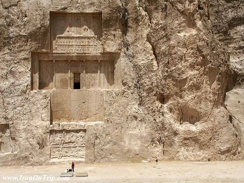 Achaemenid tomb in Naghsh-e Rostam