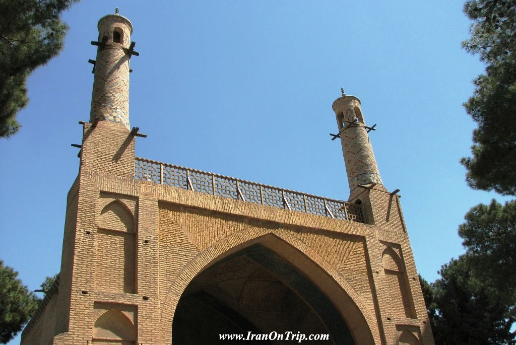 Monar-jonban-isfahan