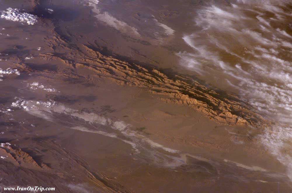 Iran's Lout Desert Earth's Hottest Spot - Deserts of Iran